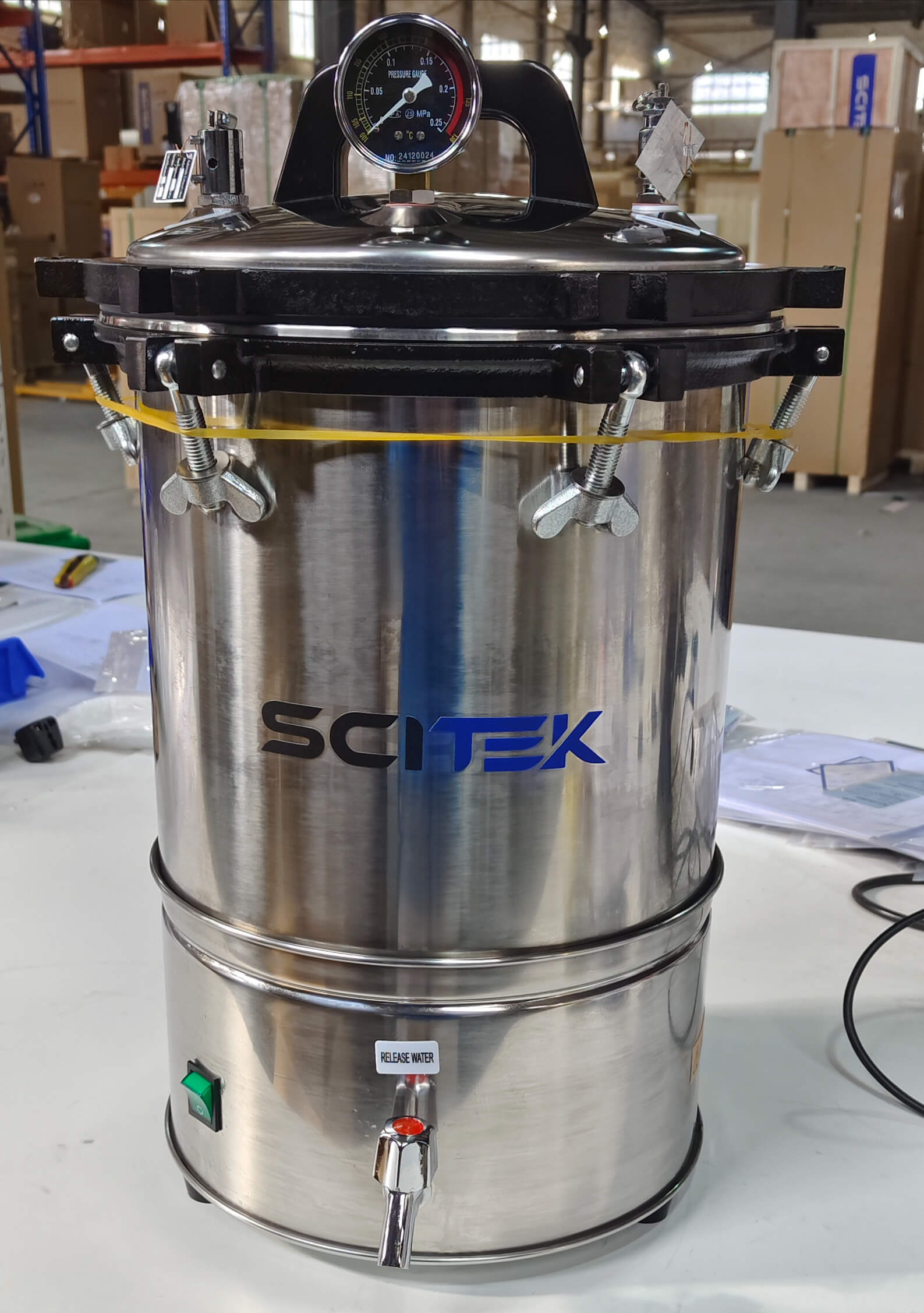 Autoclave portátil