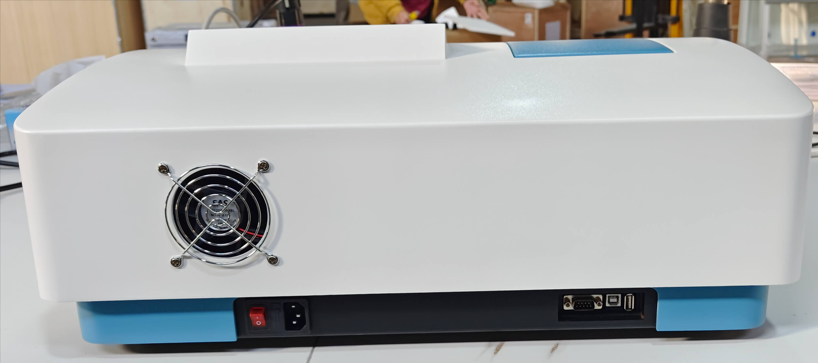 espectrofotómetro UV VIS